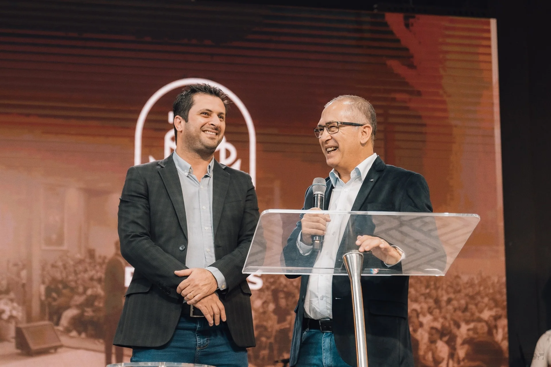 Governador Jorginho Mello participa do Café com Pastores do MEVAM em Itajaí, onde fé e política se misturam