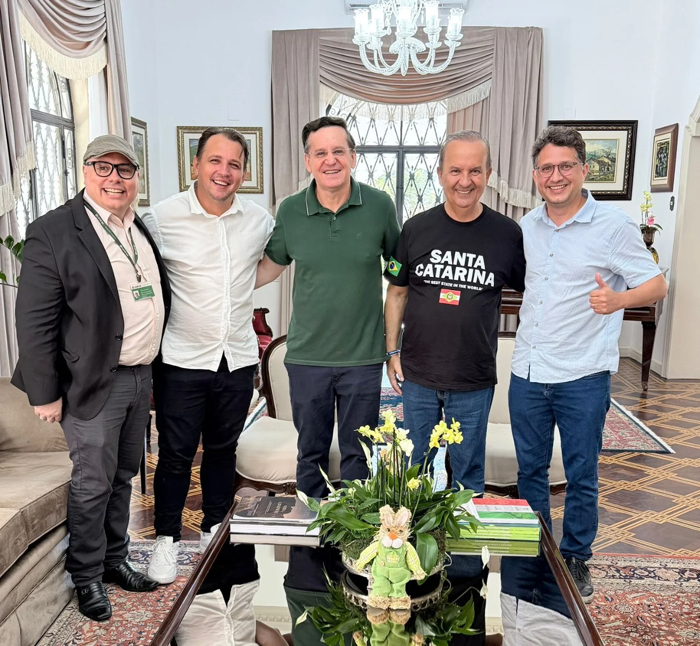 Valmir Amaral é recebido por Jorginho Mello e anuncia expansão de R$ 100 milhões em Camboriú