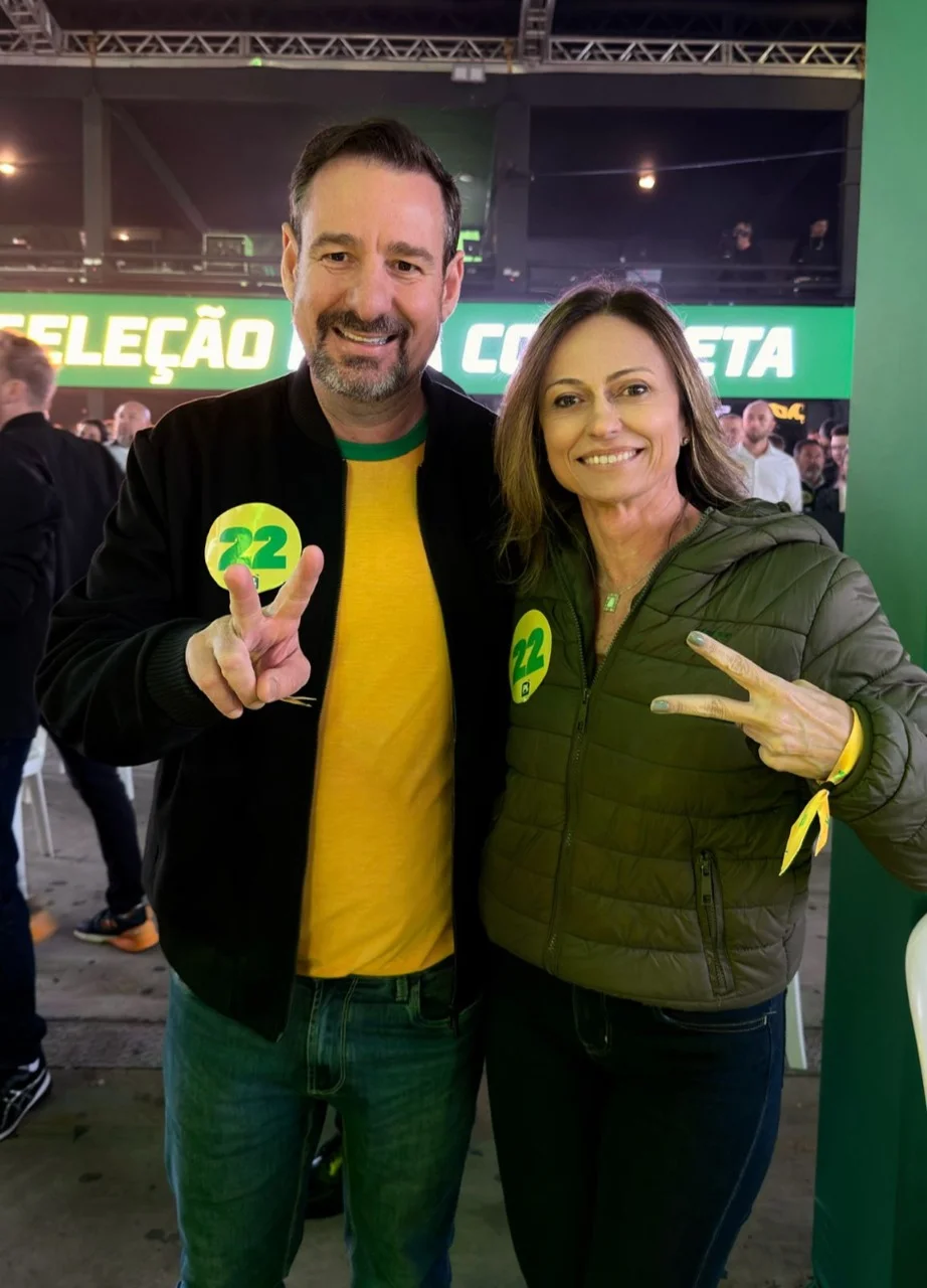 Líderes de Chapecó deixam MDB e participam de evento com Jorginho e Flávio