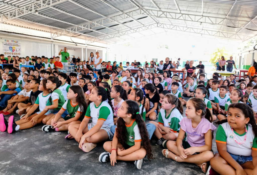 Camboriú inicia ano letivo com mais de 18 mil alunos nas escolas municipais