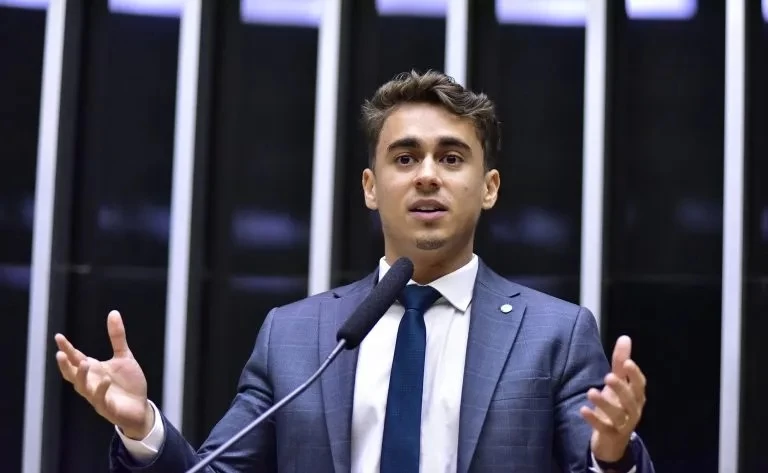 Nikolas Ferreira pode perder direitos políticos por fake news
