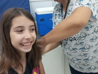 acao-de-vacinacao-contra-a-dengue-esta-sendo-realizada-nas-ubs-s-de-camboriu-acao-de-vacinacao-contra-a-dengue-esta-sendo-realizada-nas-ubs-s-de-camboriu
