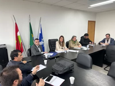 balneario-camboriu-e-camboriu-iniciam-planejamento-em-conjunto-para-construir-transporte-coleti-balneario-camboriu-e-camboriu-iniciam-planejamento-em-conjunto-para-construir-transporte-coleti