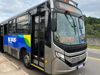 onibus-gratuito-de-balneario-camboriu-vira-aliado-das-mulheres-que-trabalham-e-estudam-onibus-gratuito-de-balneario-camboriu-vira-aliado-das-mulheres-que-trabalham-e-estudam